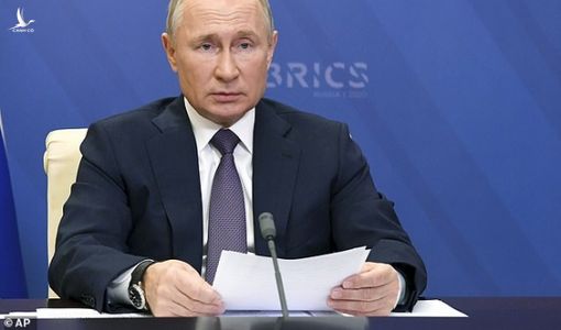 Ông Putin và gia đình sắp được hưởng quyền miễn trừ trọn đời