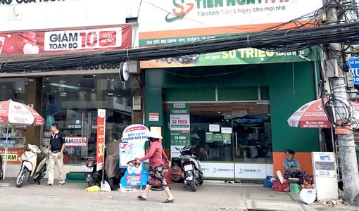 Những luồng vốn ngầm ‘rửa’ qua tiệm cầm đồ