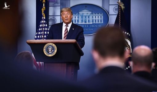 Tổng thống Trump tiếp tục cáo buộc gian lận bầu cử