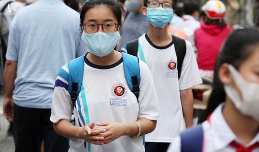 Miễn học phí, làm nhanh được không?
