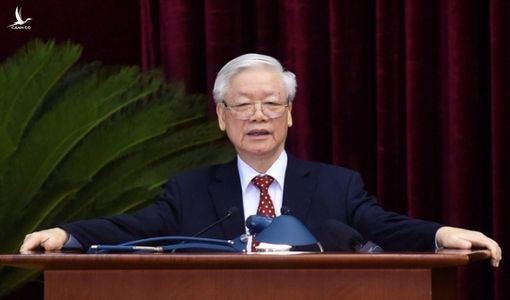 Tổng Bí thư: “Thận trọng bỏ phiếu nhân sự Bộ Chính trị, Ban Bí thư khóa XIII”