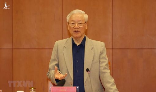 Tổng bí thư Nguyễn Phú Trọng nói thẳng về tin đồn “đấu đá nội bộ, tranh giành ghế Đại hội XIII”