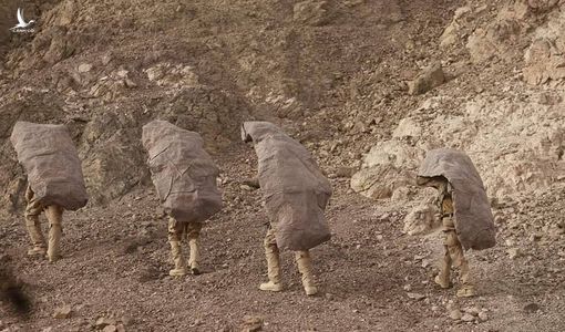 Quân đội Israel có thêm kiểu ngụy trang cực hiệu quả và rẻ tiền