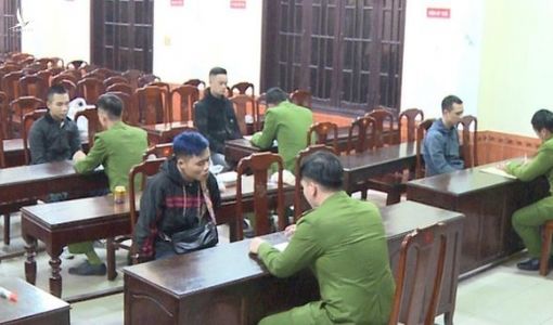 Triệt phá nhóm tín dụng đen cho vay nặng lãi 365%/năm