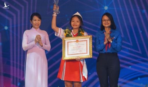 Nữ sinh lớp 9 được vinh danh ‘Công dân trẻ tiêu biểu TP.HCM’ năm 2020