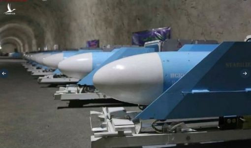 Iran lộ căn cứ tên lửa tuyệt mật bên bờ Vịnh Ba Tư