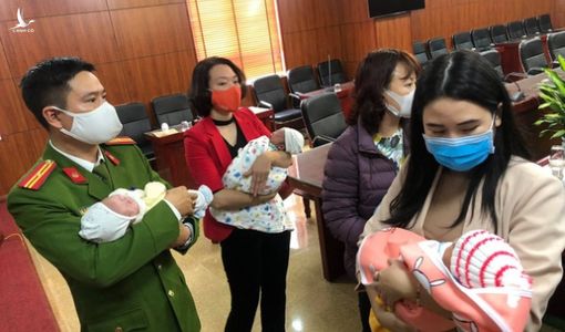 Phá đường dây mua bán trẻ sơ sinh cực lớn, giải cứu 3 cháu bé chuẩn bị bán sang Trung Quốc