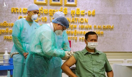Campuchia thể hiện “Tình yêu” với Trung Quốc bằng hành động