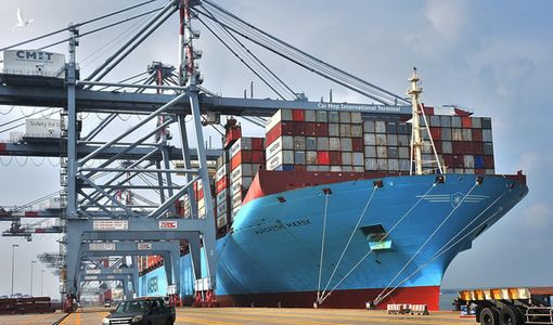 Kinh tế Việt Nam 2021: “Chiếc lò xo bị nén sẵn sàng bật”