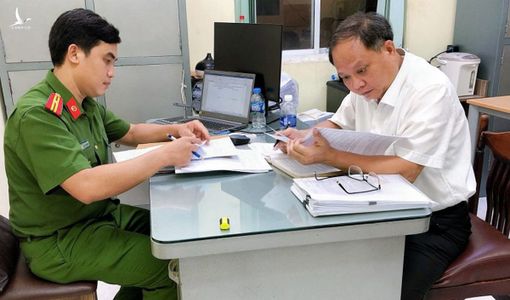 Đề nghị Ban Bí thư khai trừ ông Tất Thành Cang ra khỏi Đảng