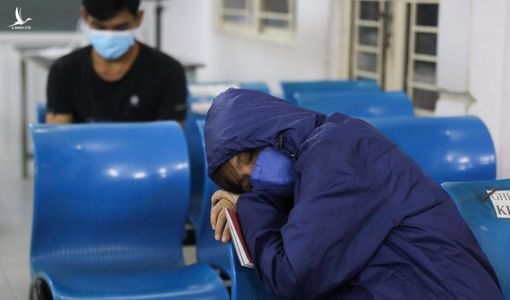 Vì sao thẻ căn cước công dân mới được cấp ‘xuyên đêm’?