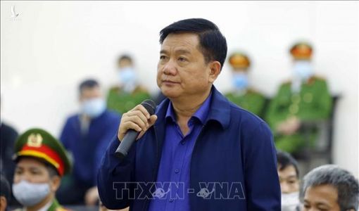 Trước tòa, ông Đinh La Thăng nói cáo trạng như một bản nhạc