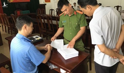 Công an triệt phá ổ cá độ bóng đá qua mạng hàng chục tỉ đồng