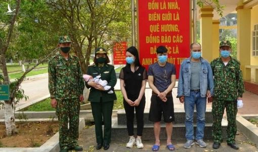Giải cứu bé trai 10 ngày tuổi bị đem bán sang Trung Quốc