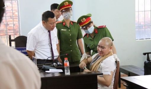 ‘Người anh tên Sơn làm ở TAND Q.12’ trong lời khai của Trần Thị Ngọc Nữ lên tiếng