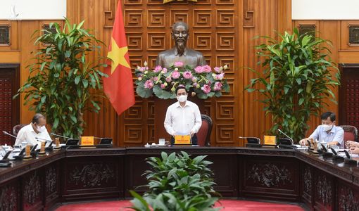 Thủ tướng Phạm Minh Chính: Trường hợp để xảy ra lây nhiễm dịch trong cộng đồng thì xử lý trách nhiệm theo quy định