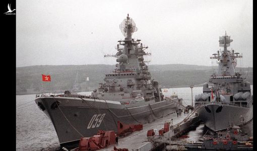 Những đô đốc lừng lẫy của Hải quân Nga sắp bị ‘tử hình’: 5 tỷ rub sắp bay