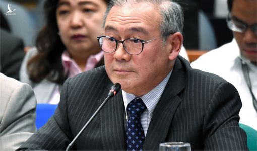 Biển Đông 5/5: Ngoại trưởng Philippines “chủ động xin lỗi” Trung Quốc sau phát ngôn “cút khỏi Đá Ba Đầu”