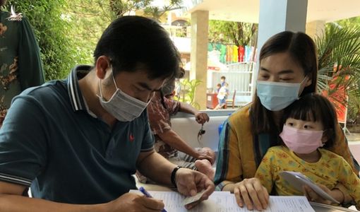 COVID-19 ngày 29-5: miền Tây đưa ra nhiều giải pháp phòng dịch
