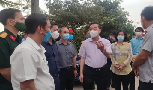 Chủ tịch Hà Nội: ‘Tận dụng 48 giờ vàng khống chế lây nhiễm biến thể vi rút Ấn Độ’