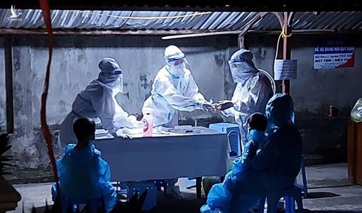 Điện Biên:  2 cô giáo dương tính Covid, một người đang mang thai