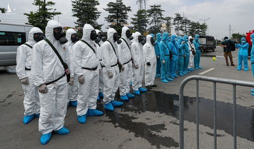 Hoàn thiện phương án ứng phó tình huống 30.000 người nhiễm Covid-19