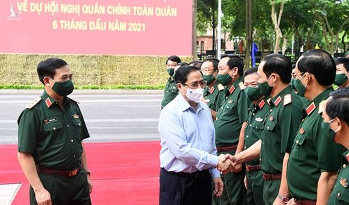Thủ tướng tham dự Hội nghị Quân chính toàn quân 6 tháng đầu năm 2021