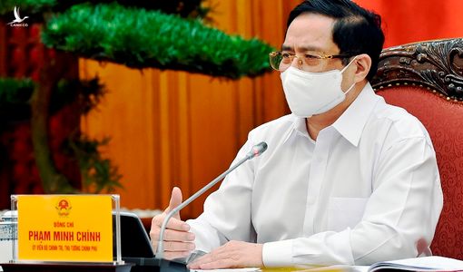 Thủ tướng yêu cầu nghiên cứu tiêm vắc xin phòng Covid-19 cho trẻ em
