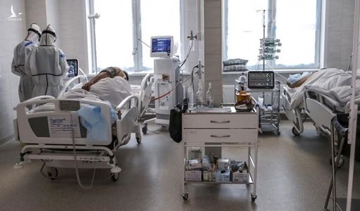 Dân chúng chần chừ tiêm vaccine, biến chủng Delta “náo loạn” nước Nga