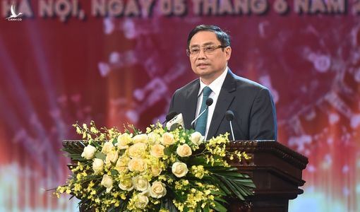 “Lời hiệu triệu” cả nước đồng lòng vượt qua đại dịch