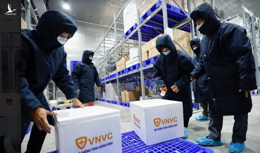 AstraZeneca về Việt Nam – một hành trình đầy gian nan và liều lĩnh