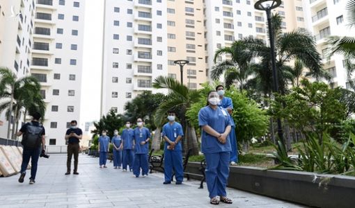 TP.HCM quá tải nguồn lực điều trị COVID-19