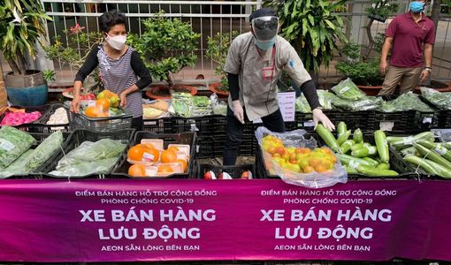 Thêm 1.000 điểm bán hàng lưu động, cho chợ bán rau trở lại