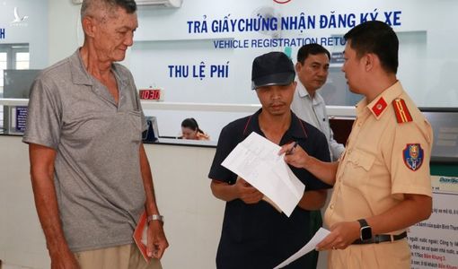 Người dân có thể đăng ký xe mới online từ hôm nay