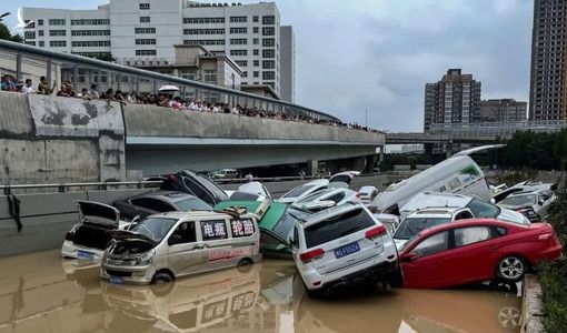 Mưa lũ “ngàn năm có một” ở TQ: Ông Tập nói “rất nghiêm trọng”