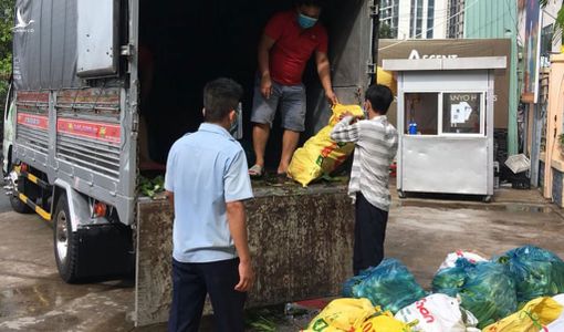 Quận 1 lập 2 tổ công tác hỗ trợ sức khỏe, lương thực cho người dân