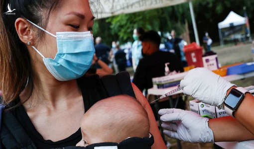 5 cách cha mẹ có thể bảo vệ trẻ nhỏ khỏi COVID-19