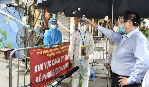 Thủ tướng: ‘Hà Nội giãn cách chưa đạt, người dân ra đường vẫn đông’