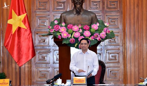 Thủ tướng Phạm Minh Chính: Không để người dân ở nơi giãn cách thiếu ăn, thiếu mặc