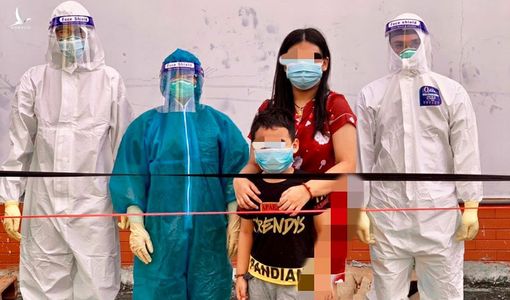Bố mẹ và ông nội mất vì Covid-19, hai bé F0 phải đến bệnh viện điều trị