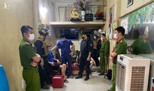 10 mũi cảnh sát đột kích bắt băng nhóm giang hồ cộm cán ở Thái Bình