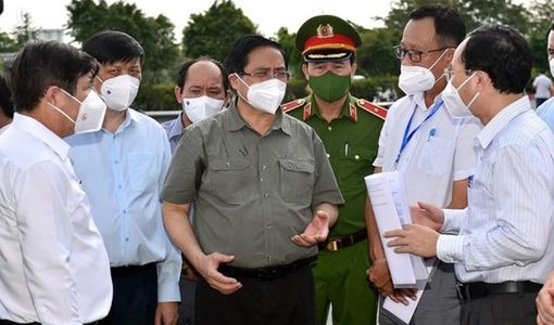 TP.HCM cần giảm nhanh số ca bệnh nặng, hạn chế tối đa tử vong do COVID-19