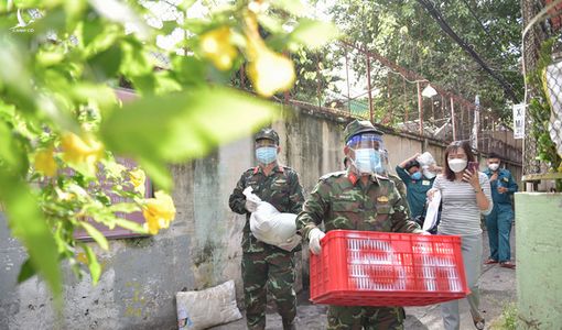 Không yêu thì xin đừng buông lời cay đắng!