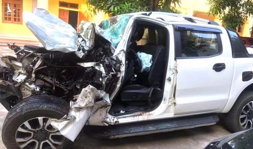 1 cán bộ y tế tử nạn, 3 người bị thương trên đường đi tập huấn tiêm vắc xin Covid-19