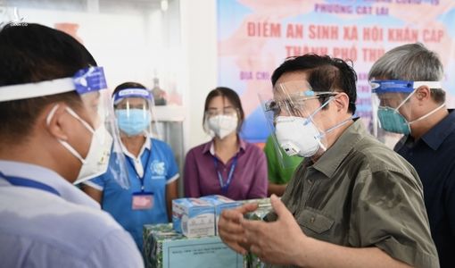 5 giờ đi thị sát 8 điểm ở TP.HCM của Thủ tướng Phạm Minh Chính