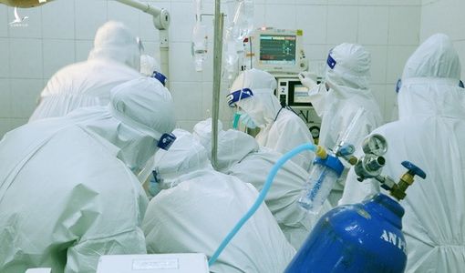 Đạo diễn kể lại 2 phút khủng khiếp khi làm phim “Ranh giới”