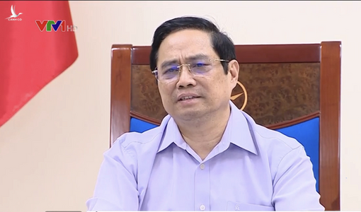 12h đêm gọi cho lãnh đạo huyện, Thủ tướng bức xúc với cách chống dịch tại các địa phương từ “xanh sang đỏ”