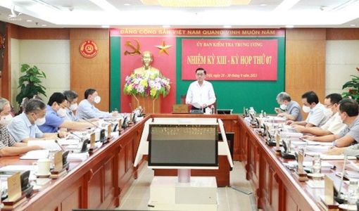Uỷ ban Kiểm tra Trung ương đề nghị kỷ luật nhiều tướng Quân đội
