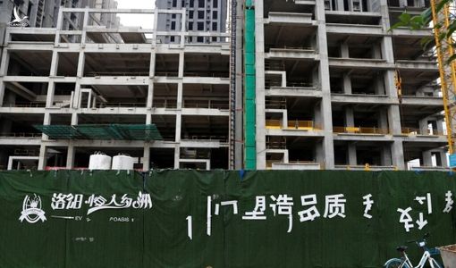 Khủng hoảng Evergrande được Trung Quốc ngăn cản ra sao?
