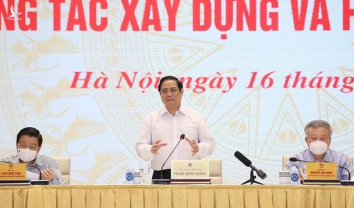 Thủ tướng Phạm Minh Chính: Chống tham nhũng, tiêu cực, lợi ích nhóm trong xây dựng thể chế